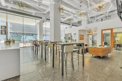 Common Area - Welcoming Lounge
