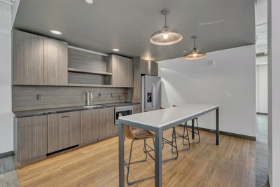 Suite 600B - Office Space 8